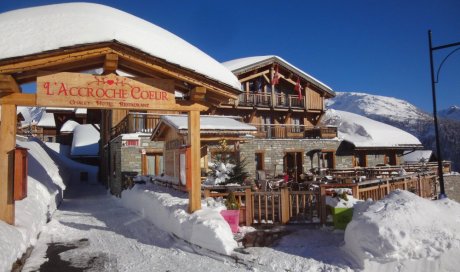 Hôtel-restaurant pour réservation prochaine saison d'hiver pour séjour ski à La Rosière