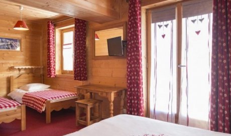 Hôtel au pied des pistes avec chambre familiale La Rosière